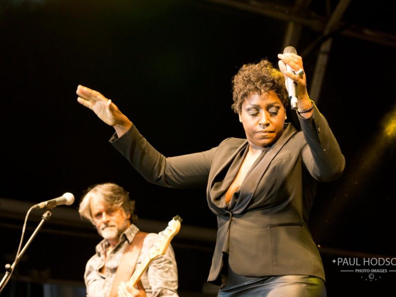 Mica Paris